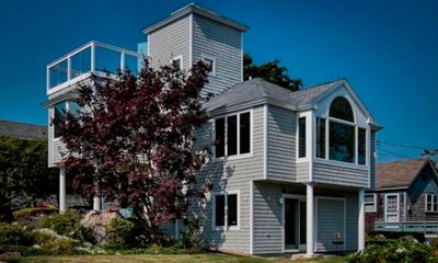 Home on 14 Clarendon, Gloucester, MA 01930