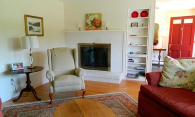 view of living room at 3 Conrad Circle, Wenham, MA 01984
